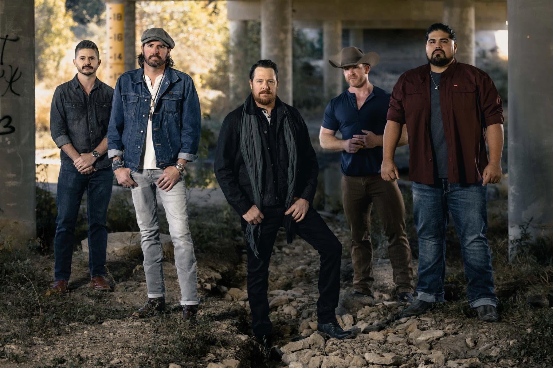 Micky & The Motorcars