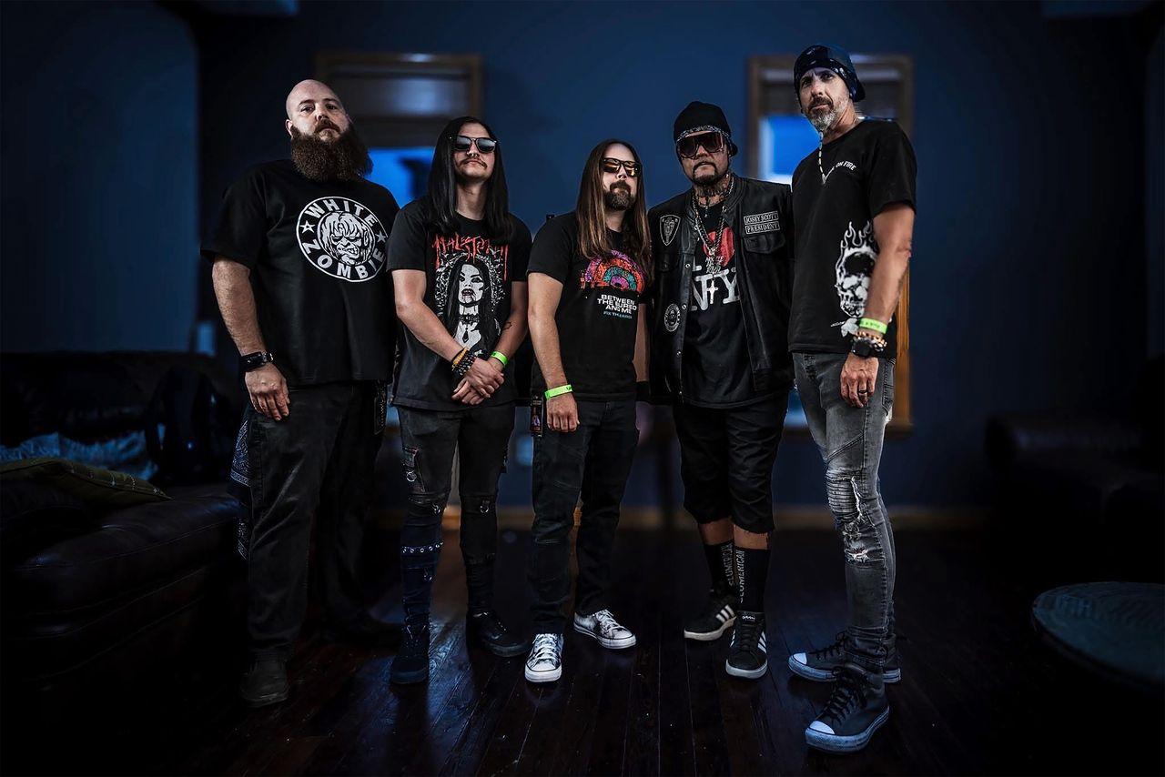 Josey Scott the Original Voice of Saliva