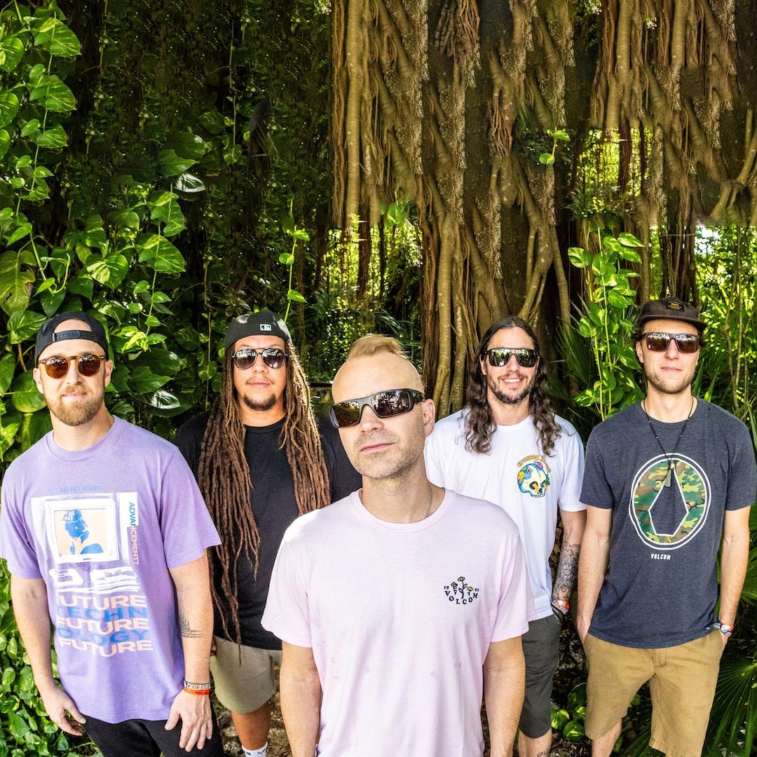THE MOVEMENT – VISIONS TOUR
